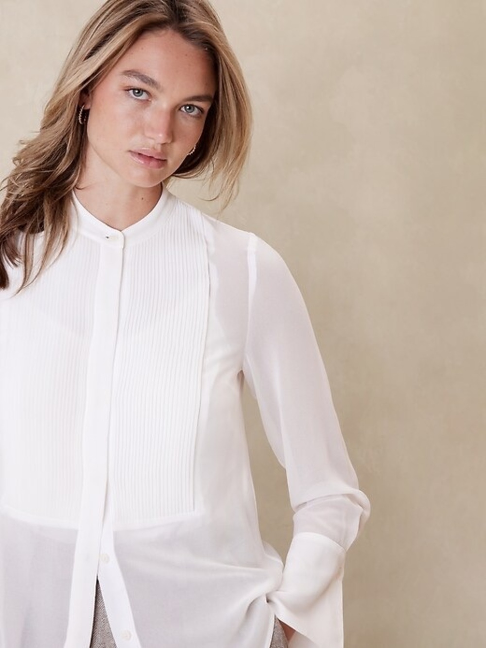 NWT Banana Republic Cream Linen Blend Tuxedo Shirt Size M - Picture 1 of 9